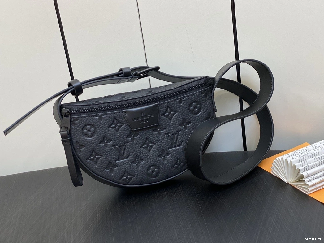 WIS VUITTON Moon LOUIS Crossbody 0315